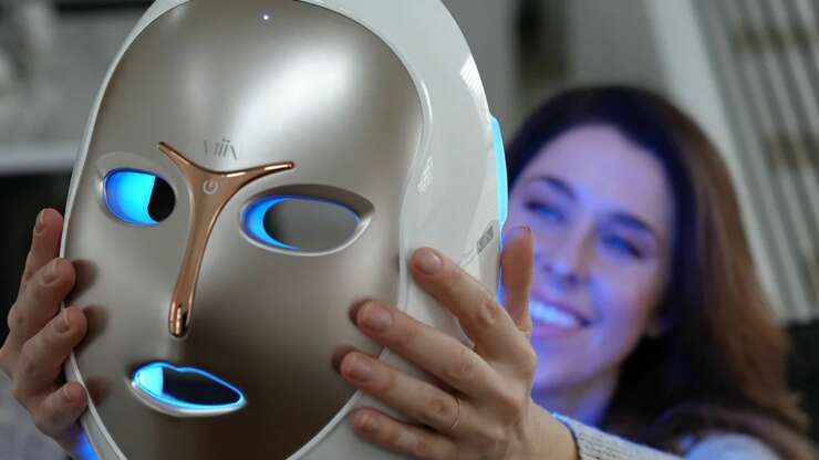 New LED Light Mask Makes Patients Glow!